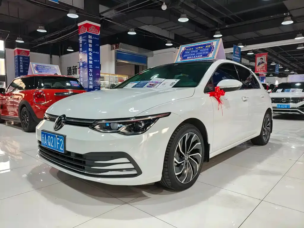 Volkswagen Golf 2021 из CN, фото 1