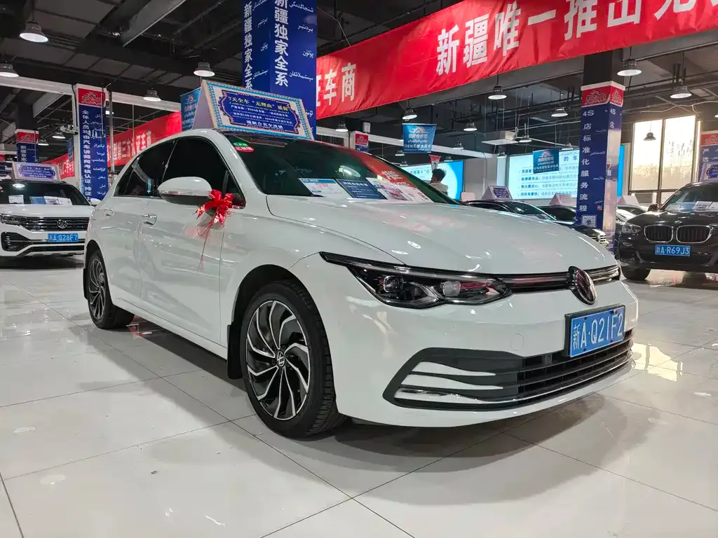 Volkswagen Golf 2021 из CN, фото 3