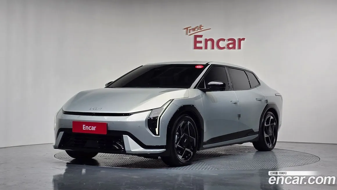 Kia EV4