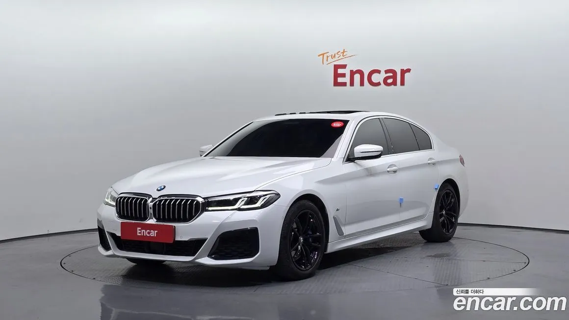 BMW 5-Series 2023 из KR, фото 1