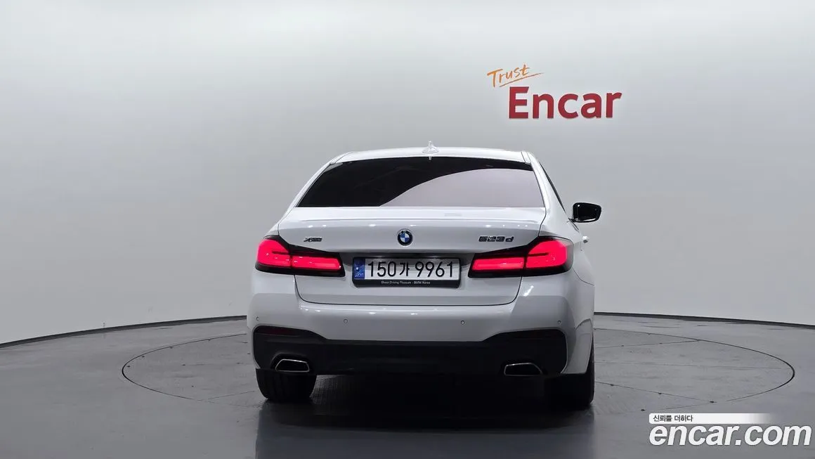 BMW 5-Series 2023 из KR, фото 4