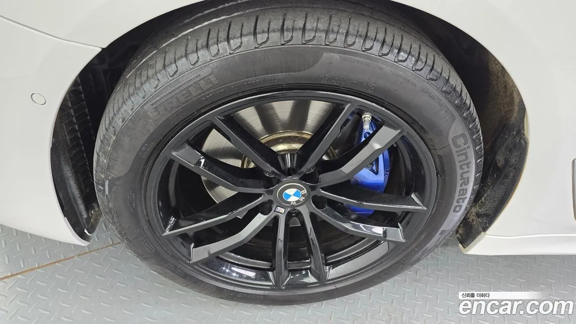 BMW 5-Series 2023 из KR, фото 5