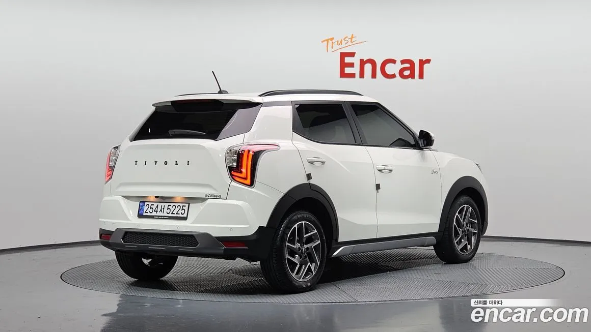 KG Mobility (Ssangyong) TIBOLI 2025 из KR, фото 2