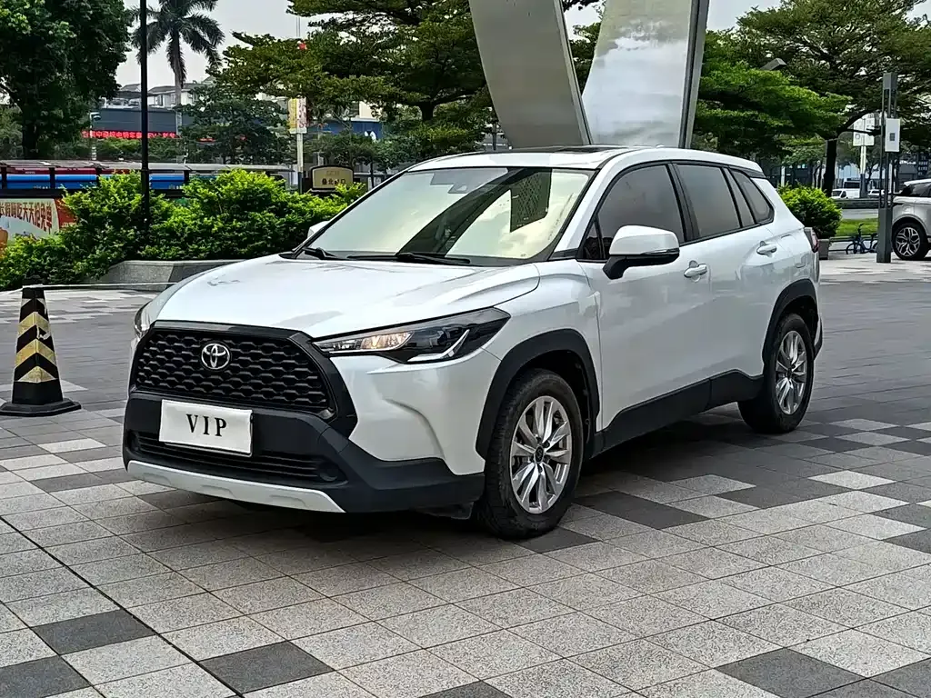 Toyota Corolla Cross 2022 из CN, фото 1