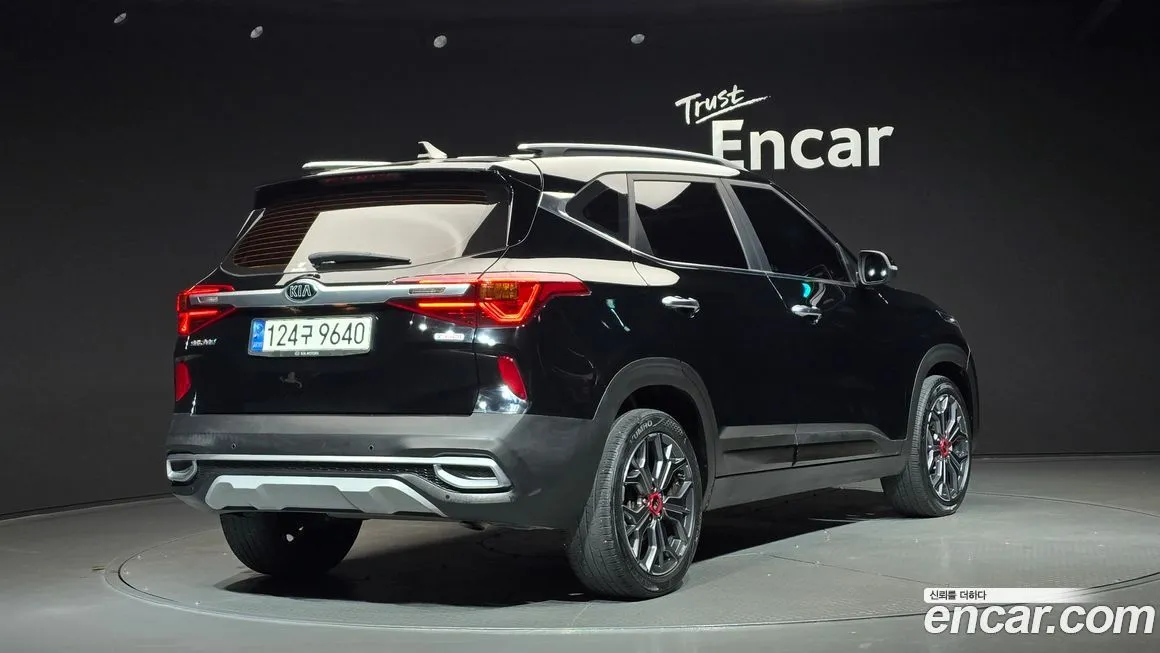 Kia Seltos 2022 из KR, фото 2