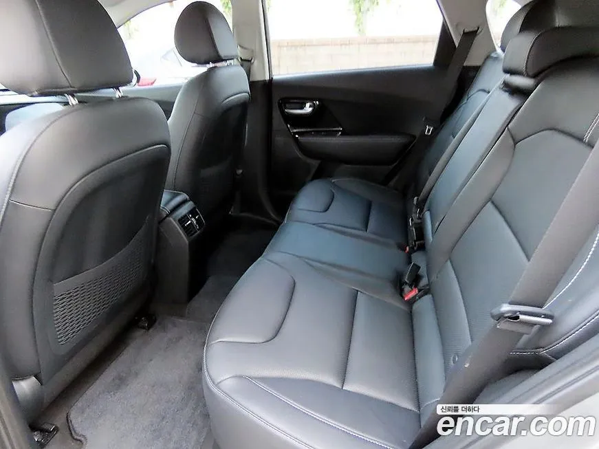 Kia Niro 2022 из KR, фото 6