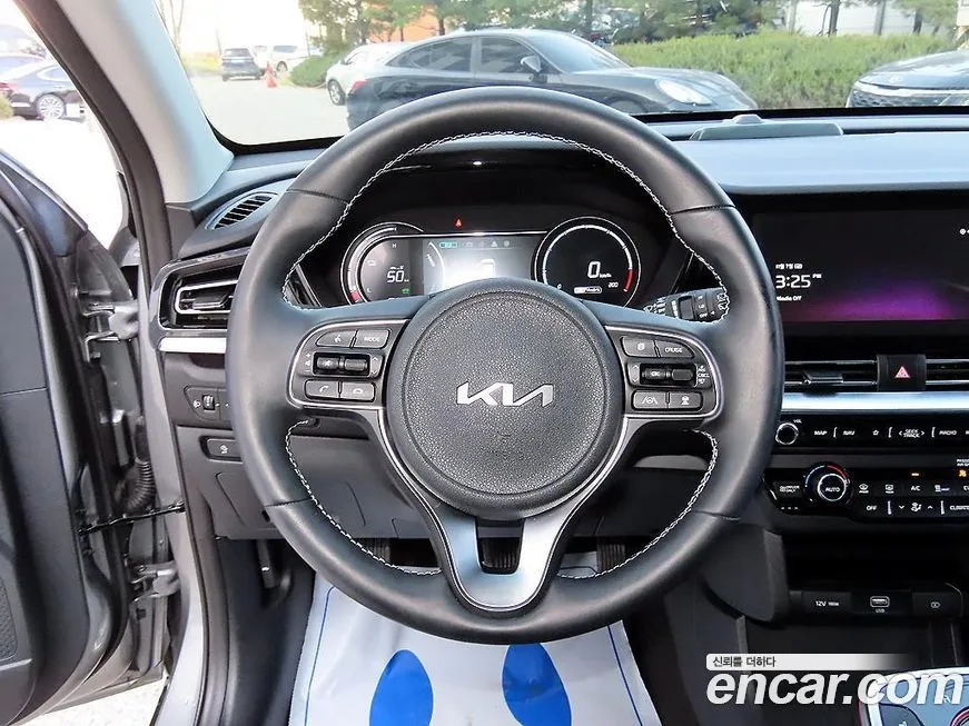Kia Niro 2022 из KR, фото 8