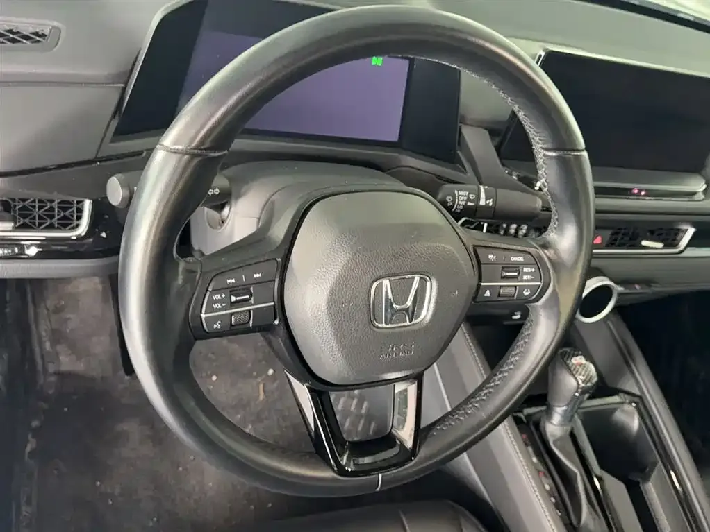 Honda Inspire 2023 из CN, фото 3