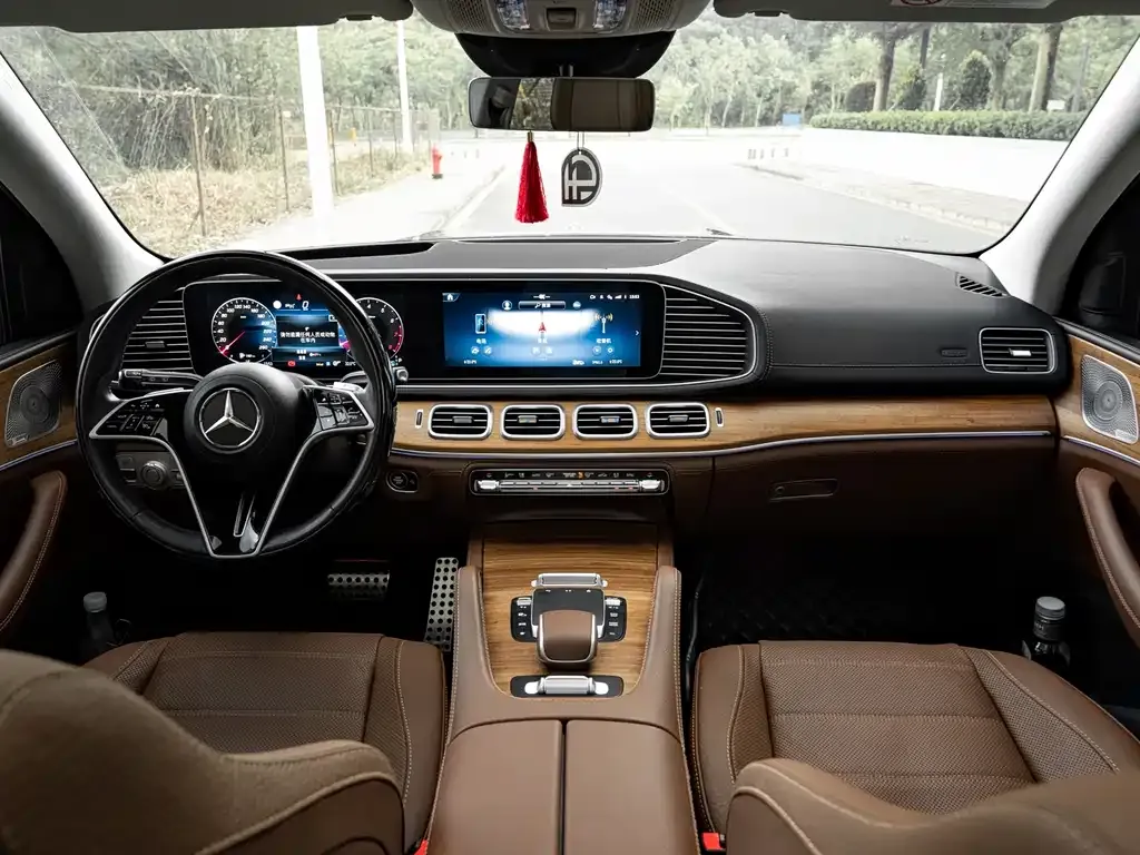 Mercedes-Benz GLS 2024 из CN, фото 5