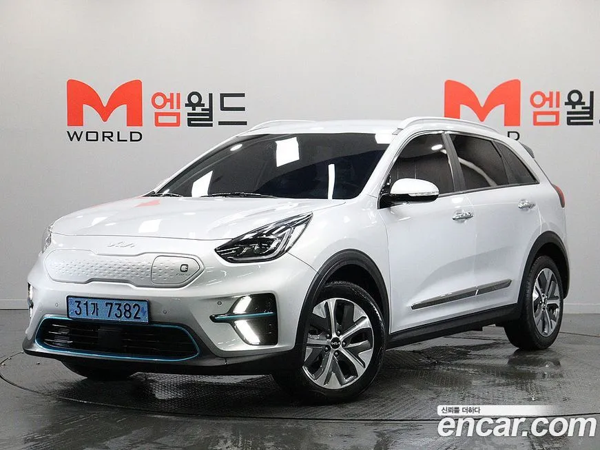 Kia Niro — фото 1