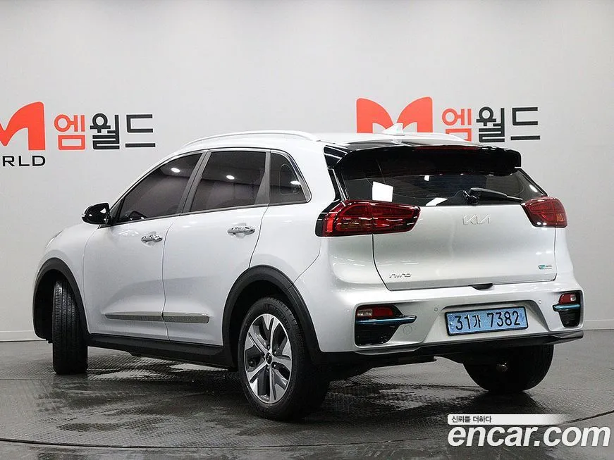 Kia Niro — фото 4