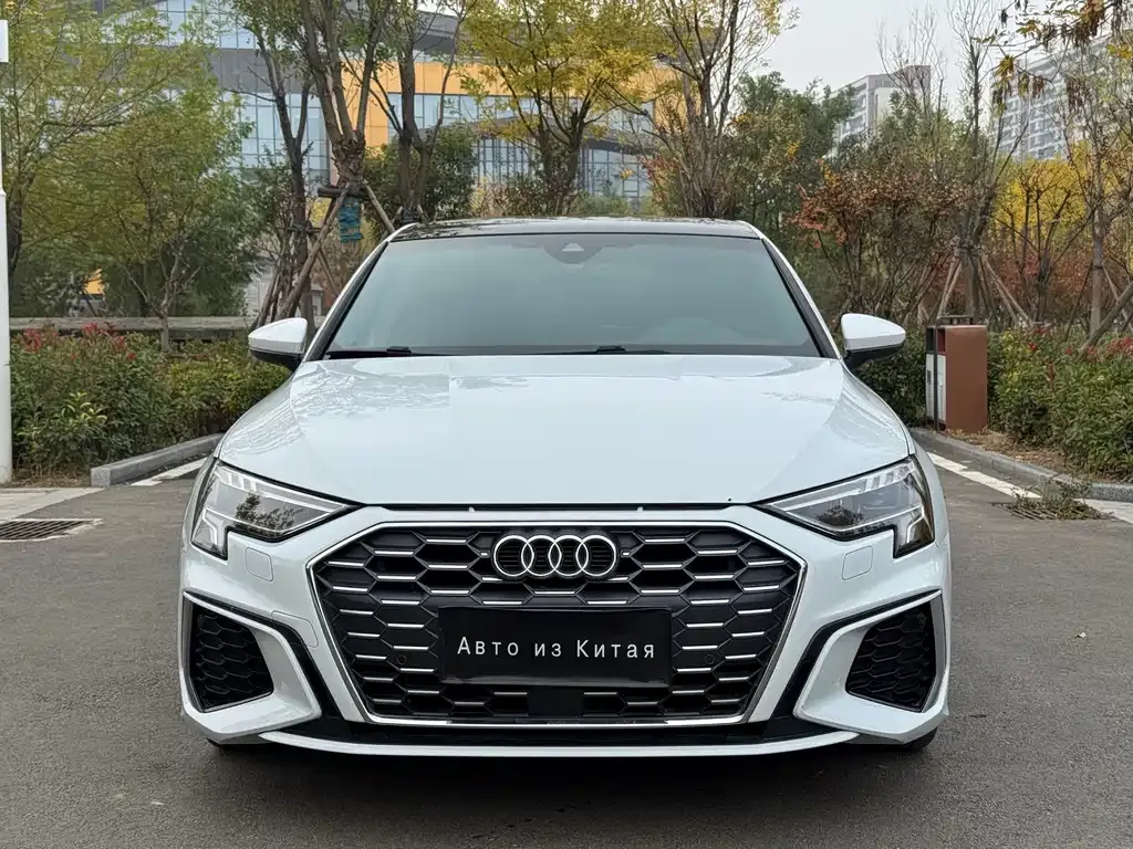 Audi A3 2022 из CN, фото 2