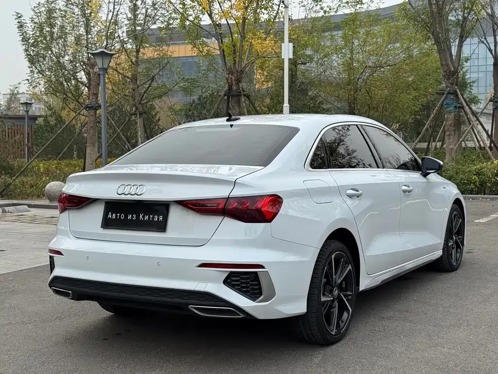 Audi A3 2022 из CN, фото 6