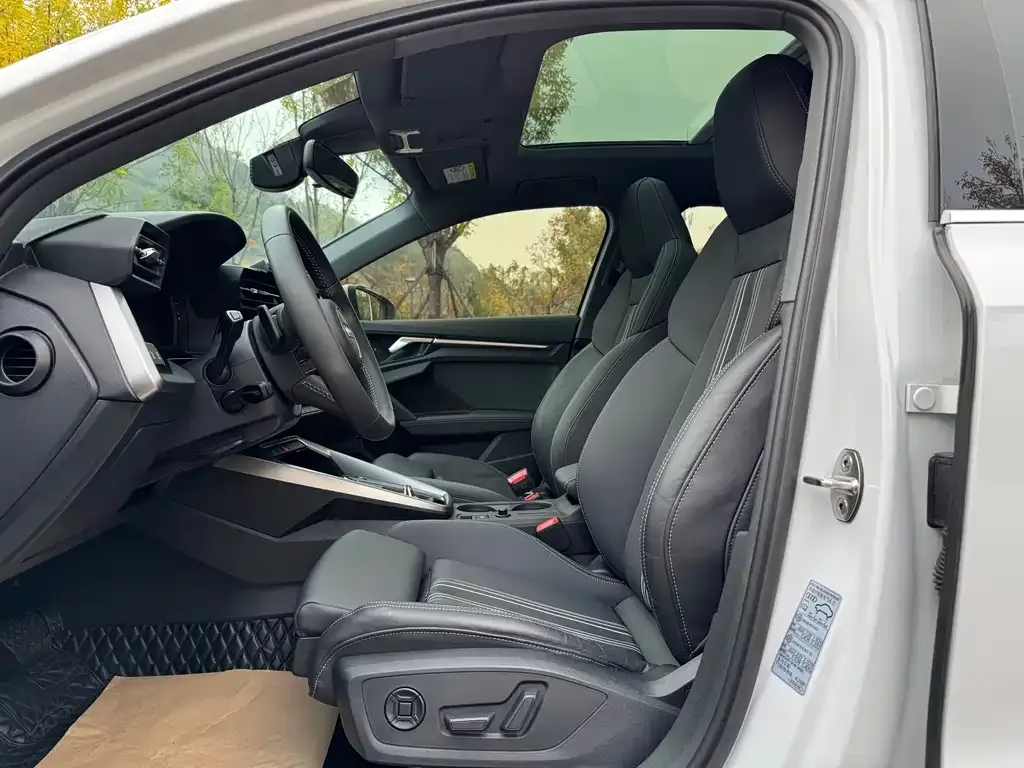 Audi A3 2022 из CN, фото 8