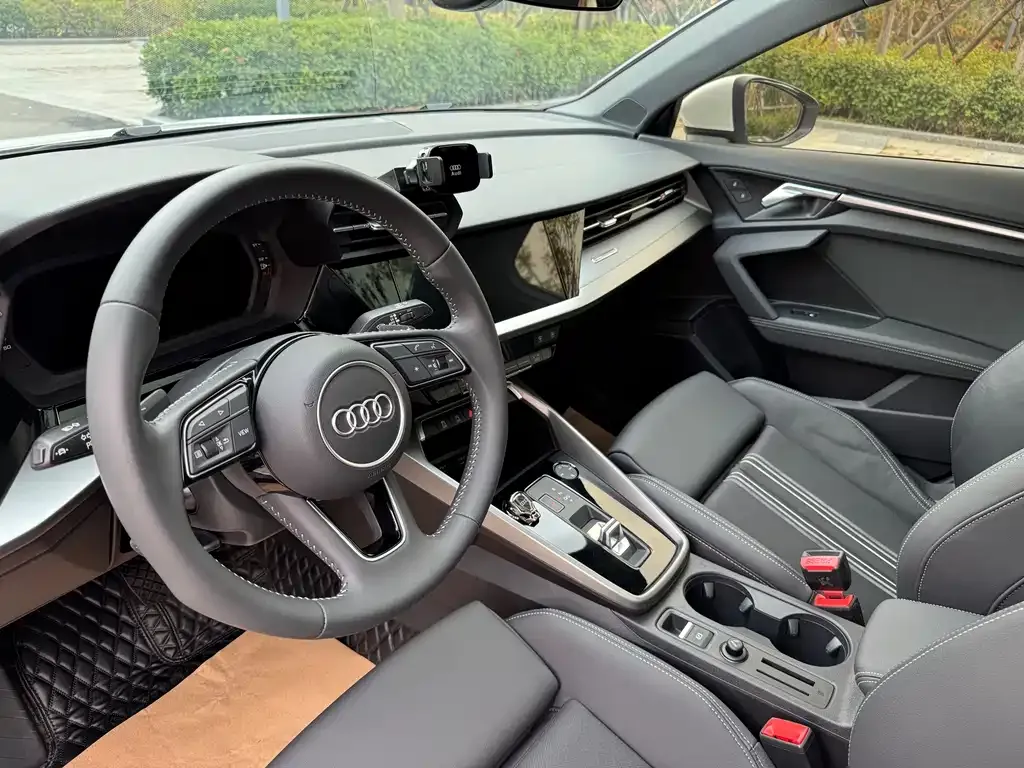 Audi A3 2022 из CN, фото 9