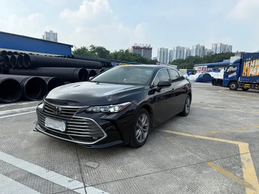 Toyota Avalon 2021 из CN, фото 1