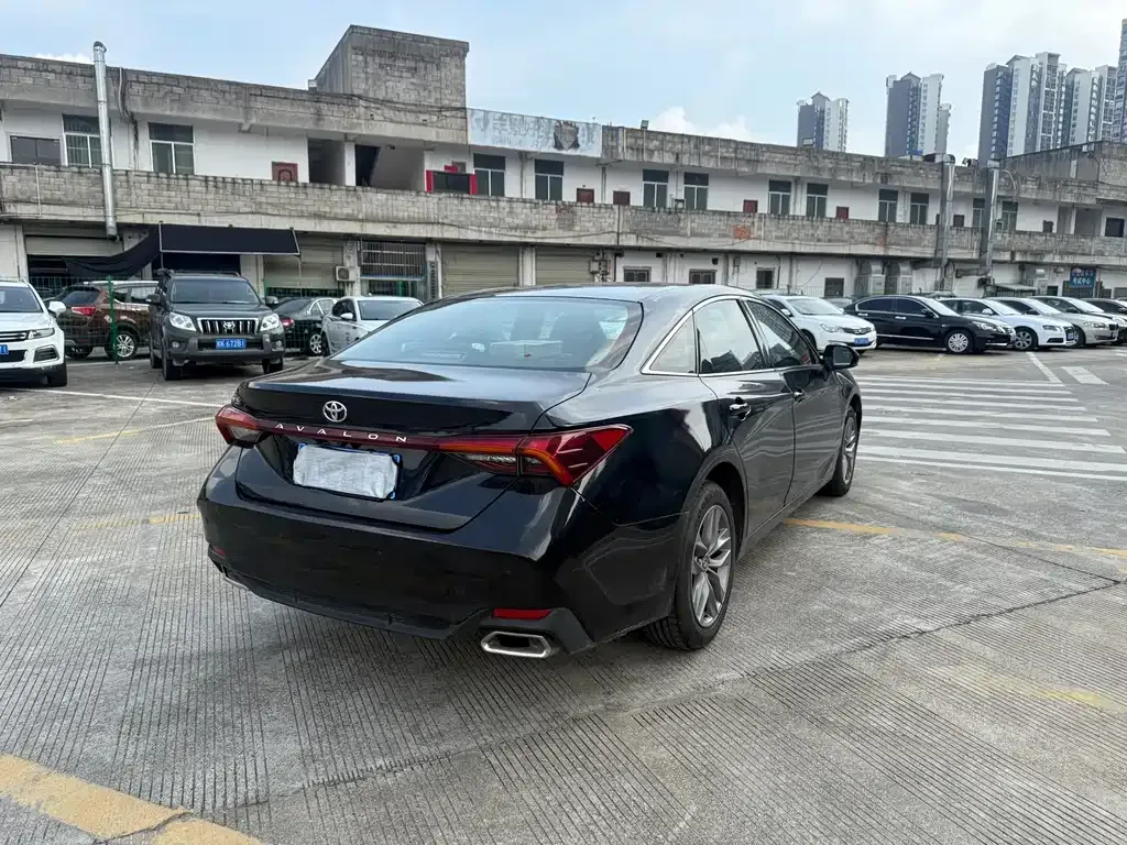 Toyota Avalon 2021 из CN, фото 5