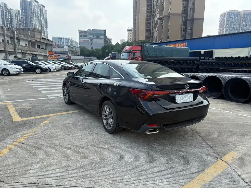 Toyota Avalon 2021 из CN, фото 7