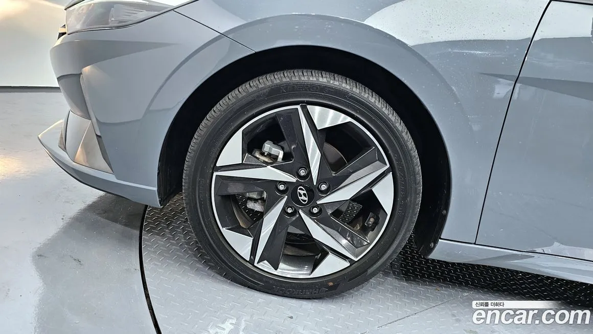 Hyundai AVANTE 2021 из KR, фото 5
