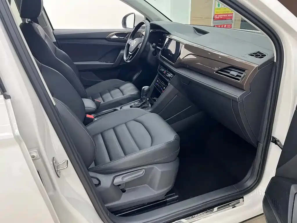 Volkswagen Tharu 2024 из CN, фото 10