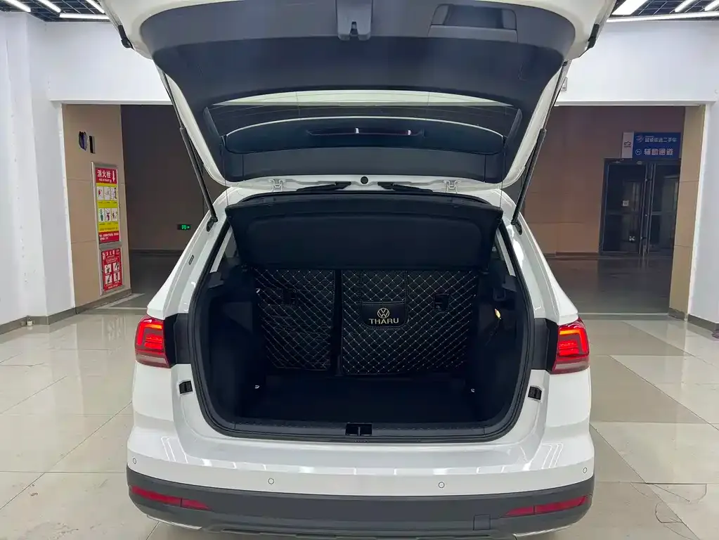 Volkswagen Tharu 2024 из CN, фото 8