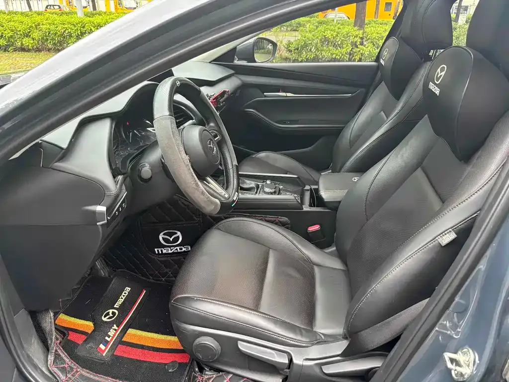 Mazda 3 Axela 2021 из CN, фото 10