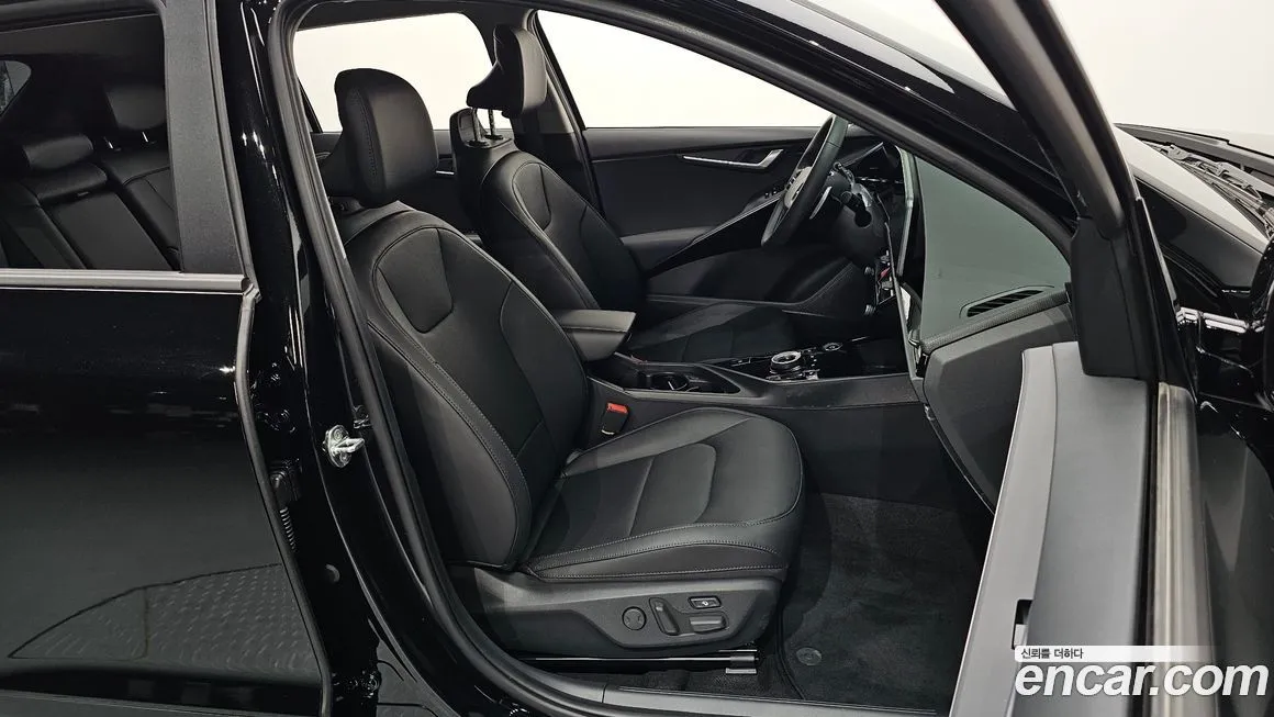 Kia Niro — фото 10