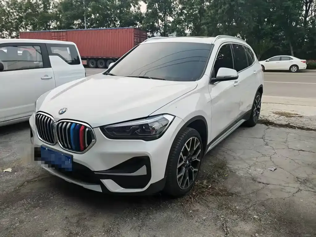 BMW X1 2022 из CN, фото 1