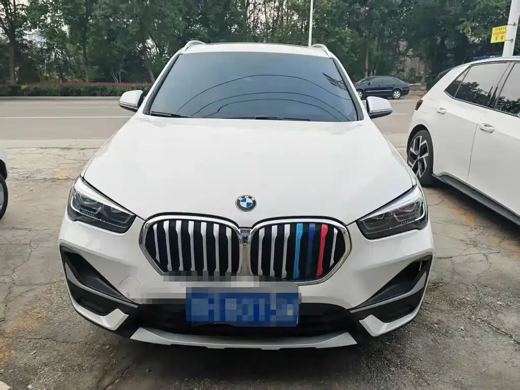 BMW X1 2022 из CN, фото 2
