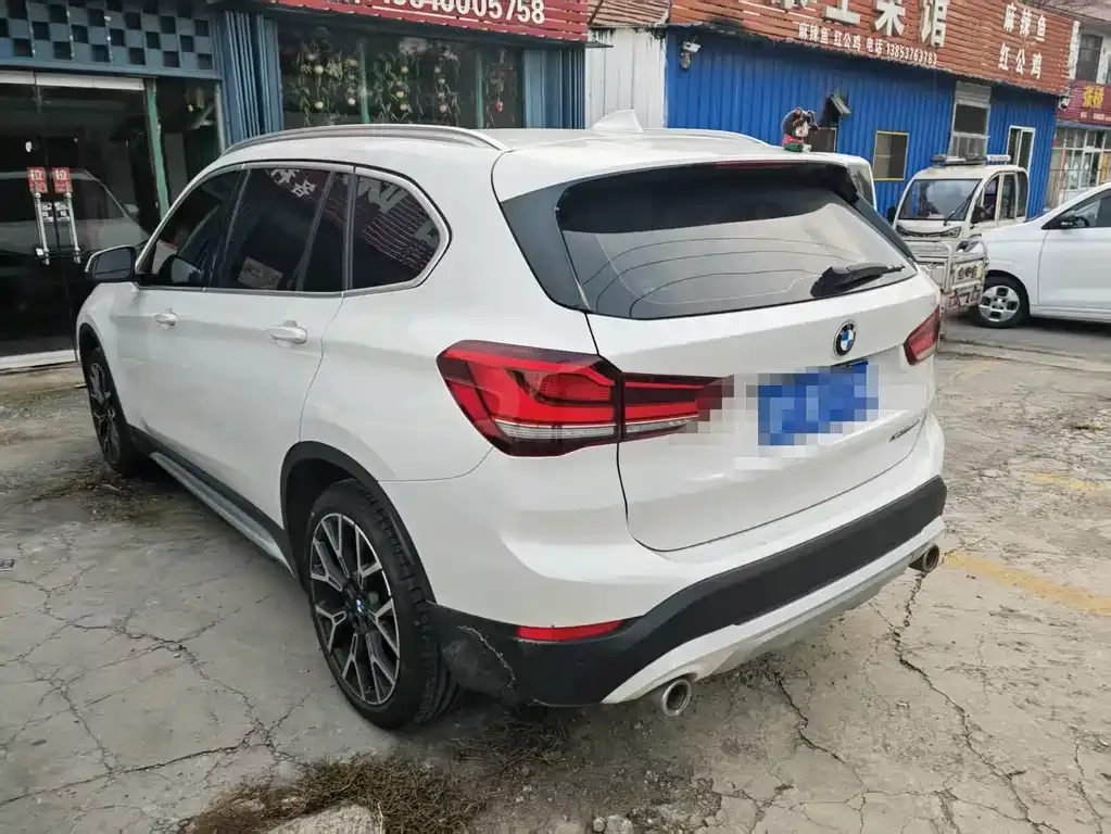 BMW X1 2022 из CN, фото 4