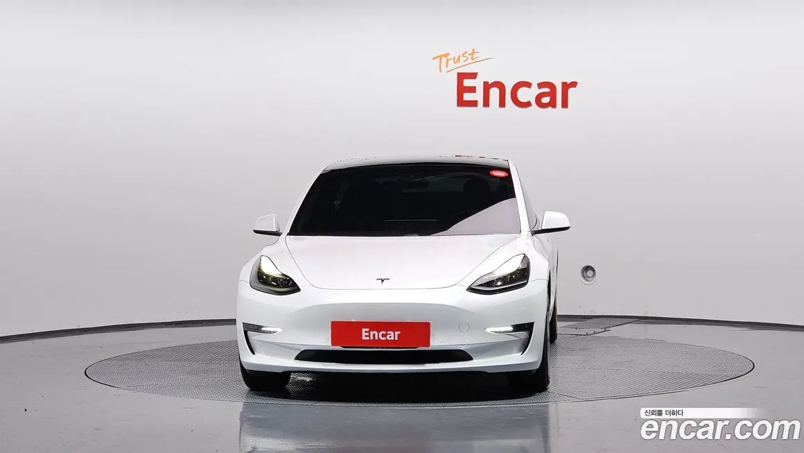 Tesla Model 3 2021 из KR, фото 3