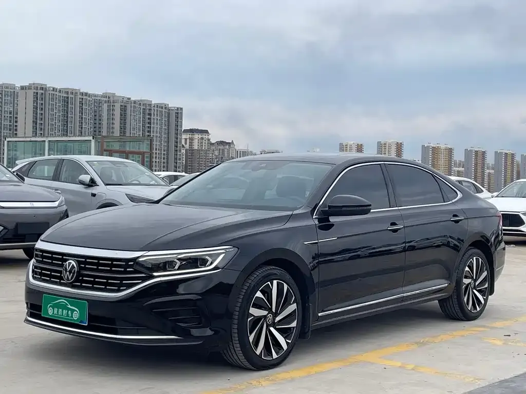 Volkswagen Passat 2022 из CN, фото 1