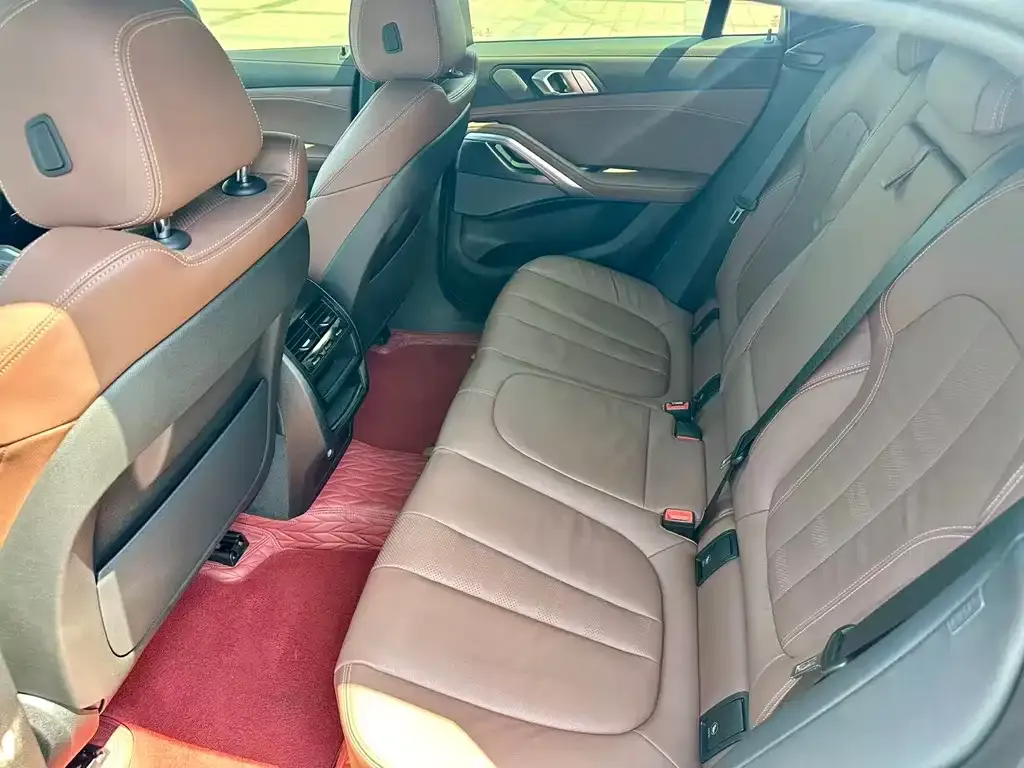 BMW X6 2022 из CN, фото 8
