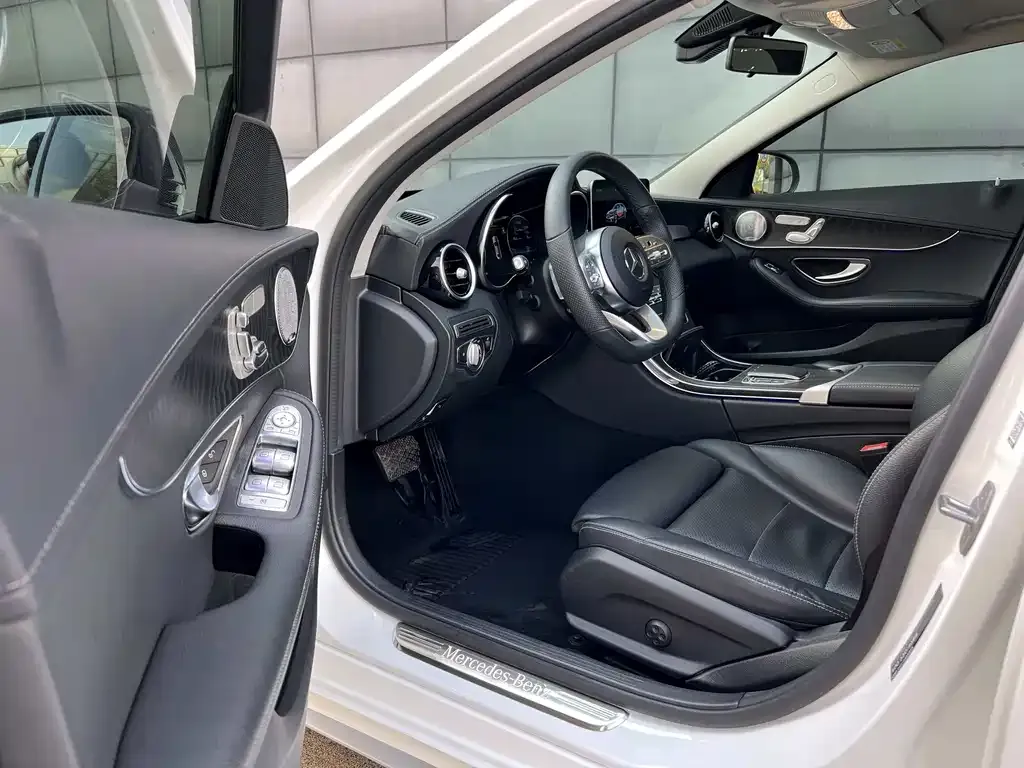 Mercedes-Benz C-Class 2021 из CN, фото 4