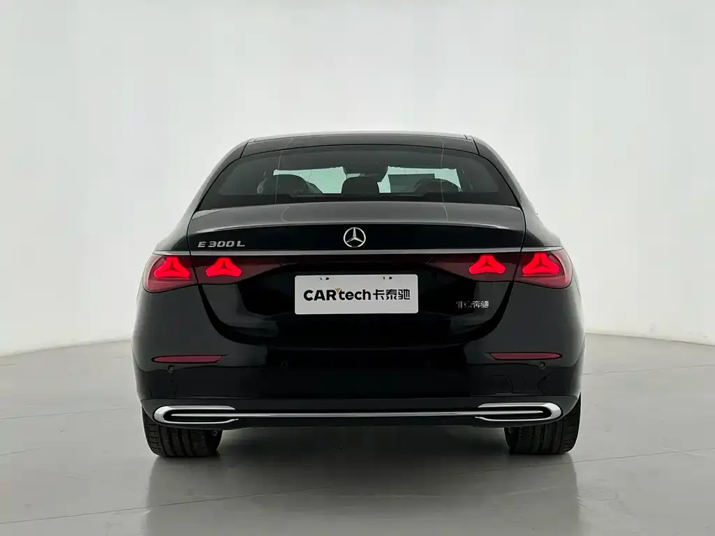 Mercedes-Benz E-Class 2025 из CN, фото 2