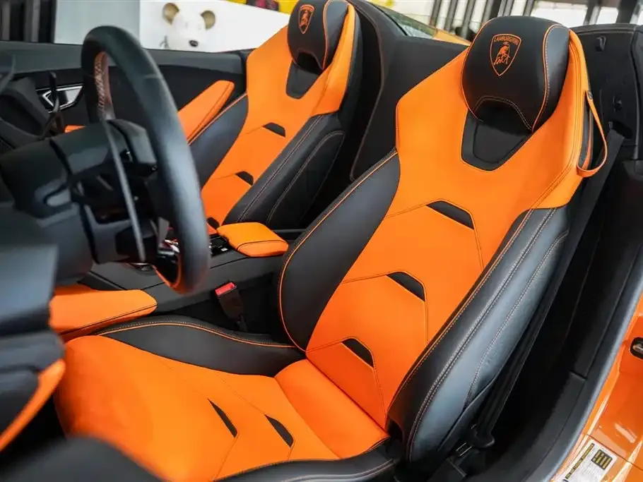 Lamborghini Huracan 2023 из CN, фото 3