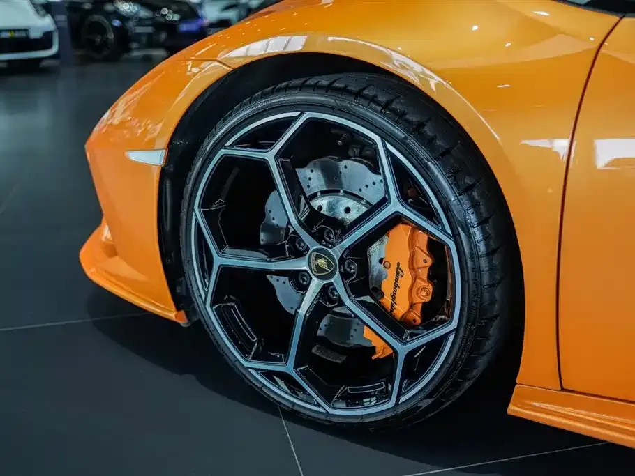 Lamborghini Huracan 2023 из CN, фото 9