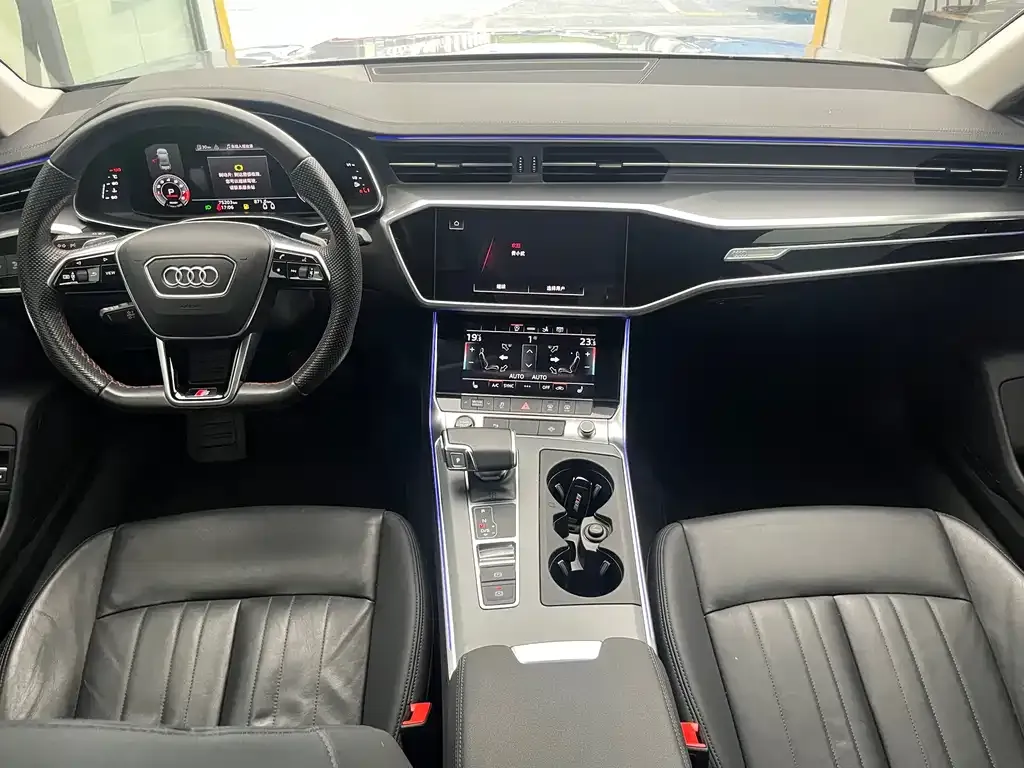 Audi A7 2021 из CN, фото 9