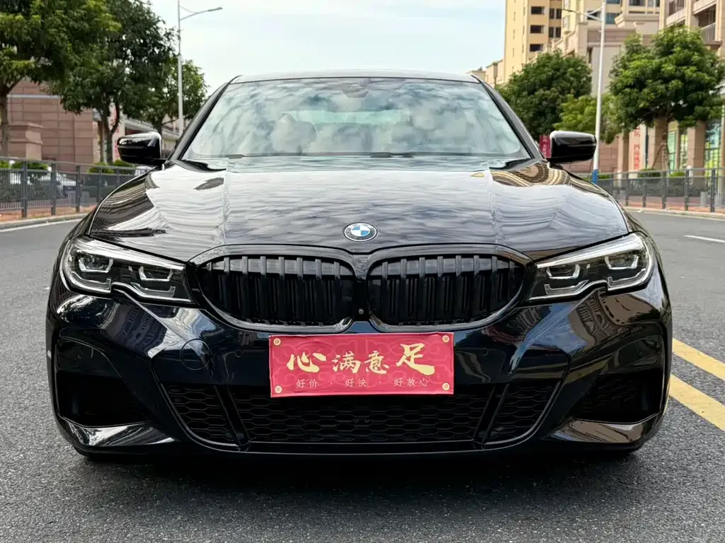 BMW 3 Series 2021 из CN, фото 2