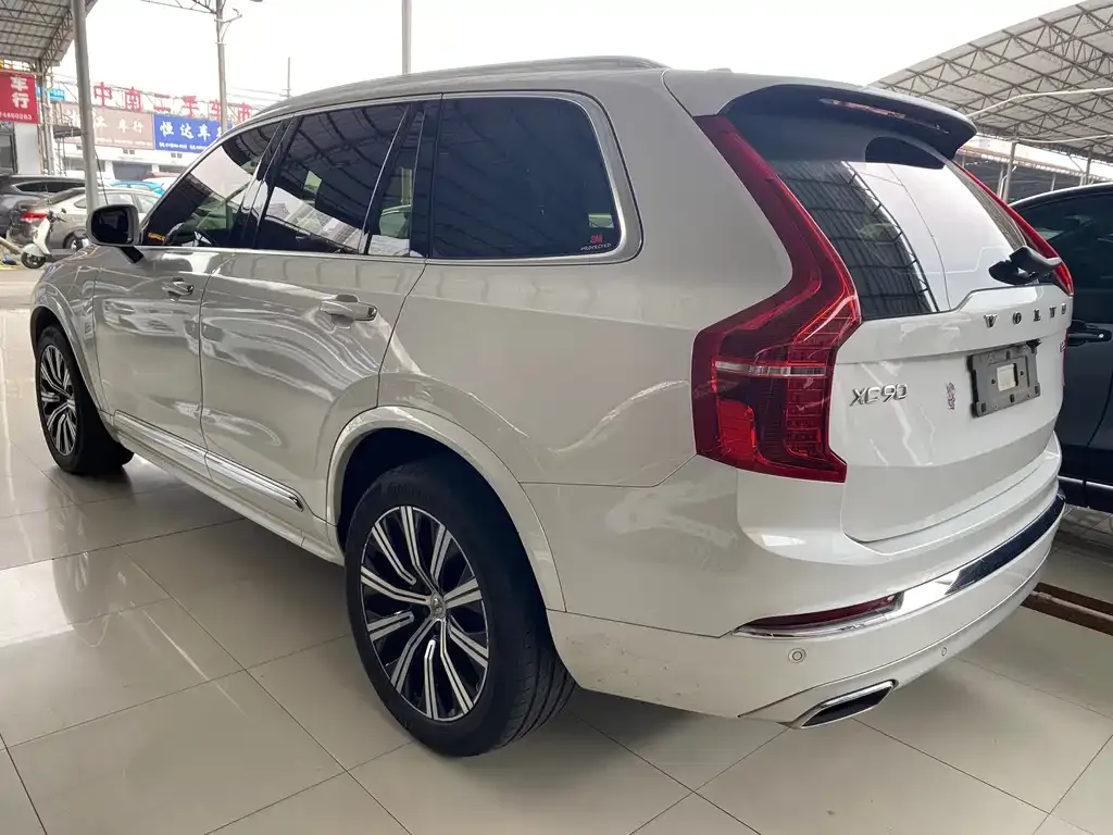 Volvo XC90 2021 из CN, фото 4