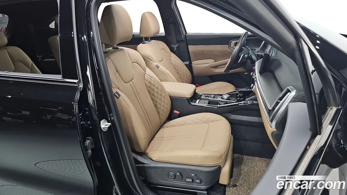 Kia Sorento — фото 10