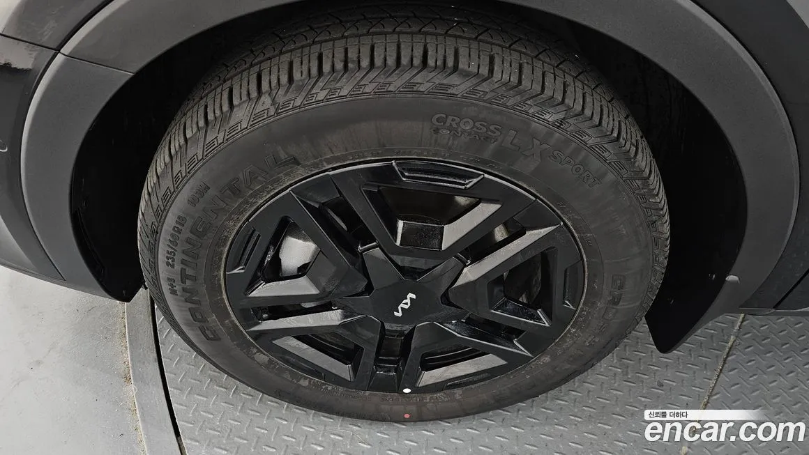 Kia Sorento — фото 5