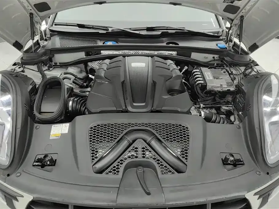 Porsche Macan 2021 из CN, фото 10
