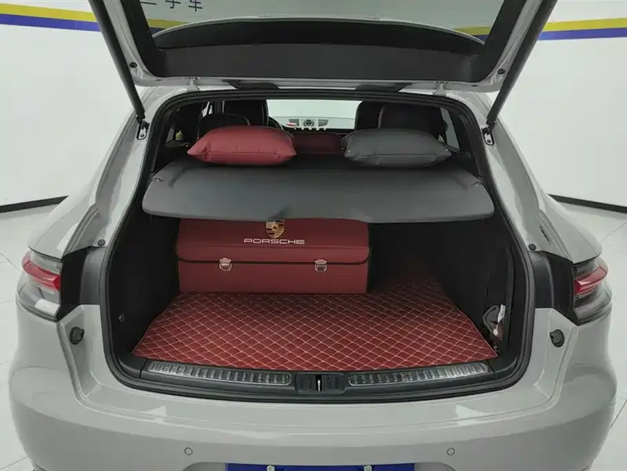 Porsche Macan 2021 из CN, фото 4