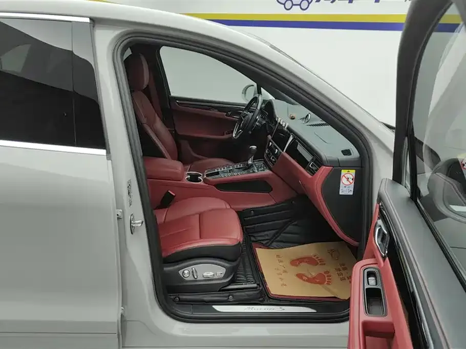 Porsche Macan 2021 из CN, фото 8