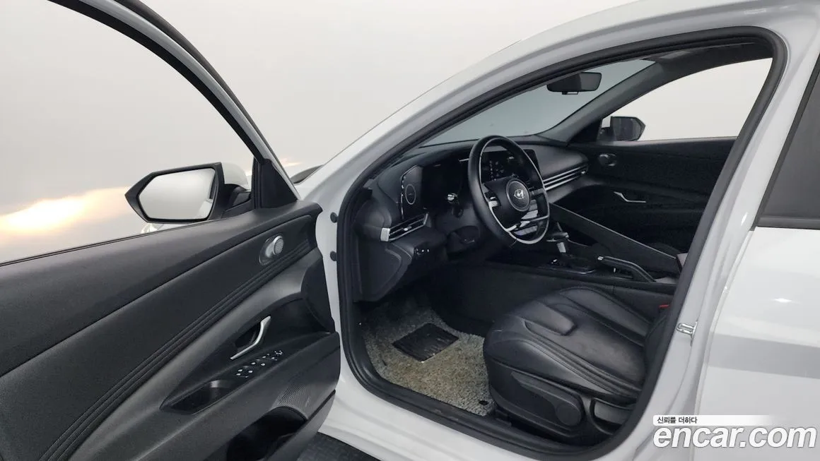 Hyundai AVANTE 2021 из KR, фото 10