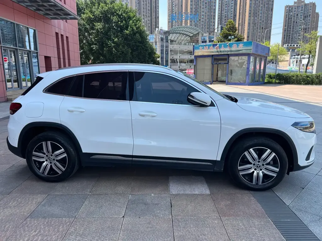 Mercedes-Benz EQA 2024 из CN, фото 4