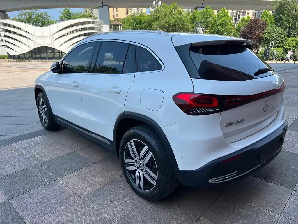Mercedes-Benz EQA 2024 из CN, фото 7