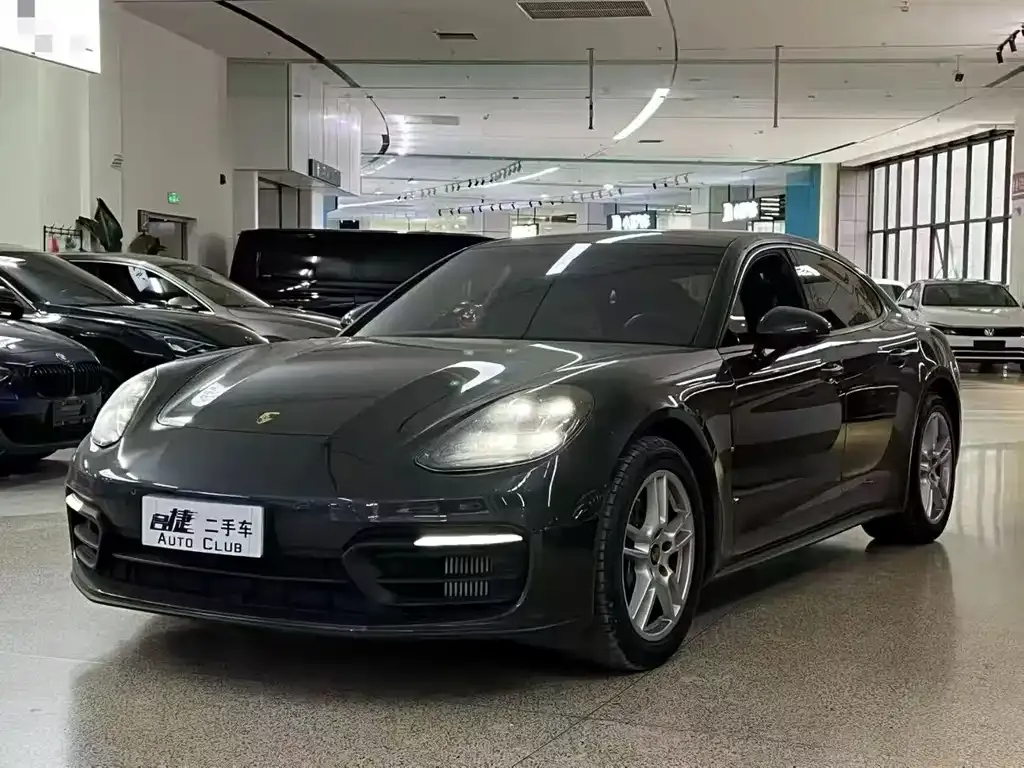 Porsche Panamera 2023 из CN, фото 1