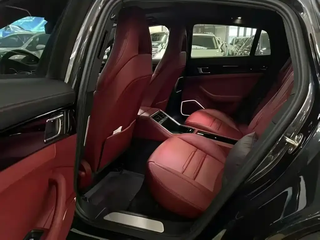 Porsche Panamera 2023 из CN, фото 4